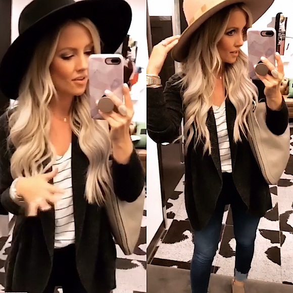 Barefoot Dreams CozyChic Lite Circle Cardigan - Picture 4 of 10